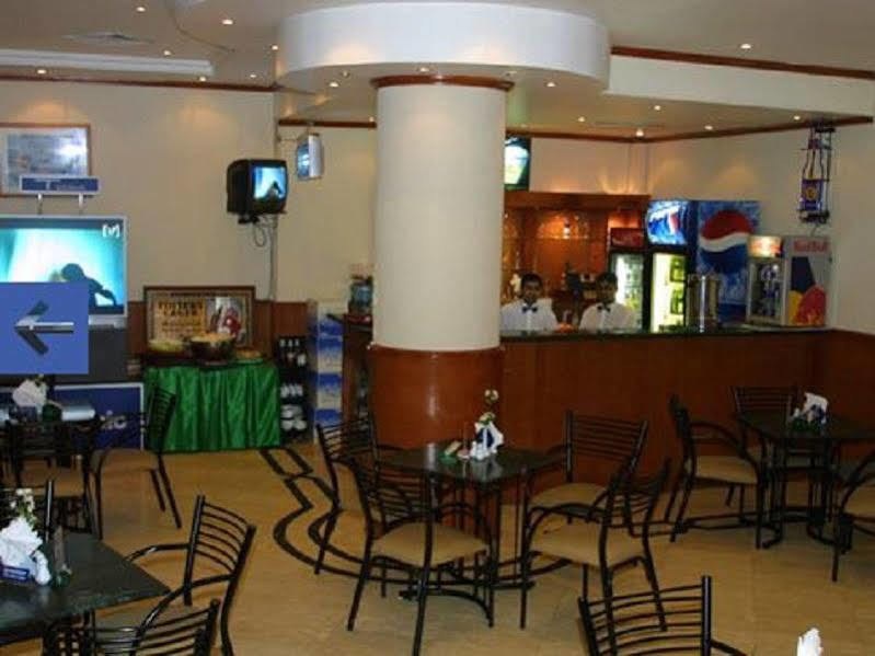 Hotel Rush