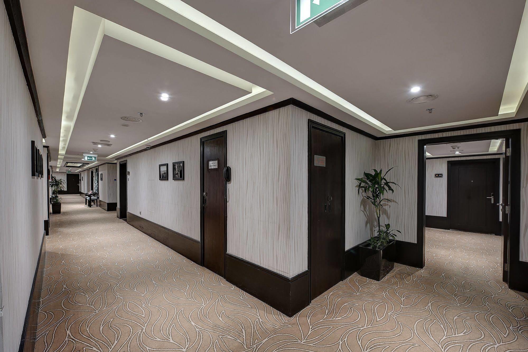 Hotel Raintree Rolla Dubai