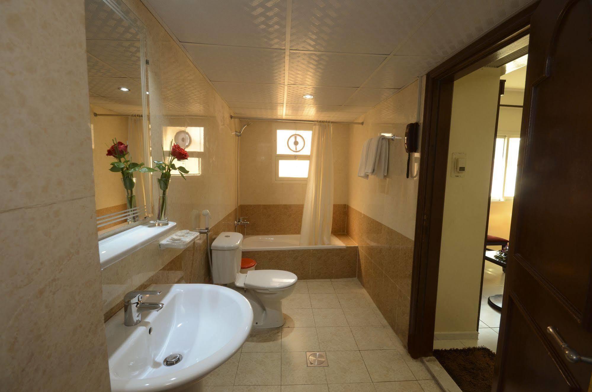 Hotel Index *