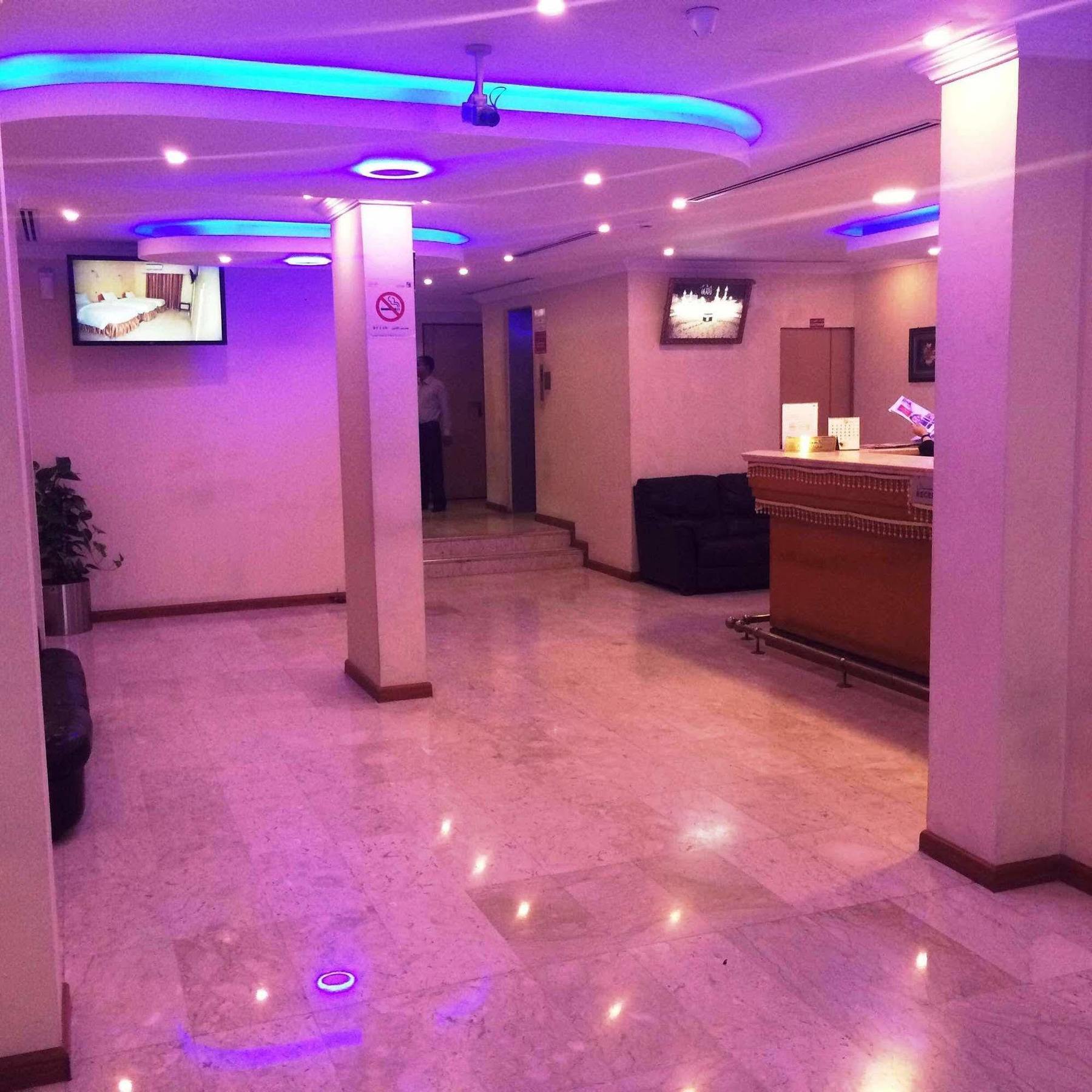 Otel Zagy *