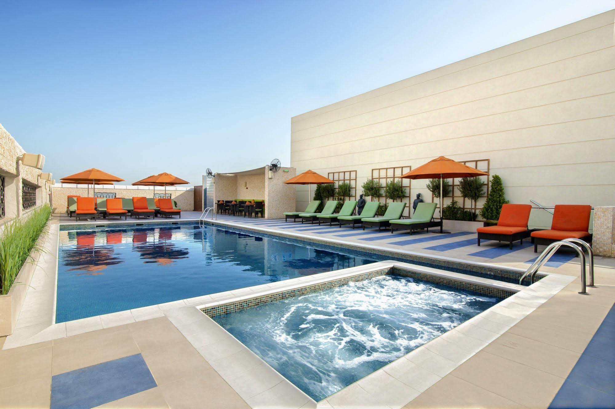 Hotel Cosmopolitan - Al Barsha