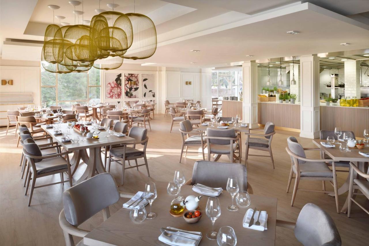 Otel Address Montgomerie