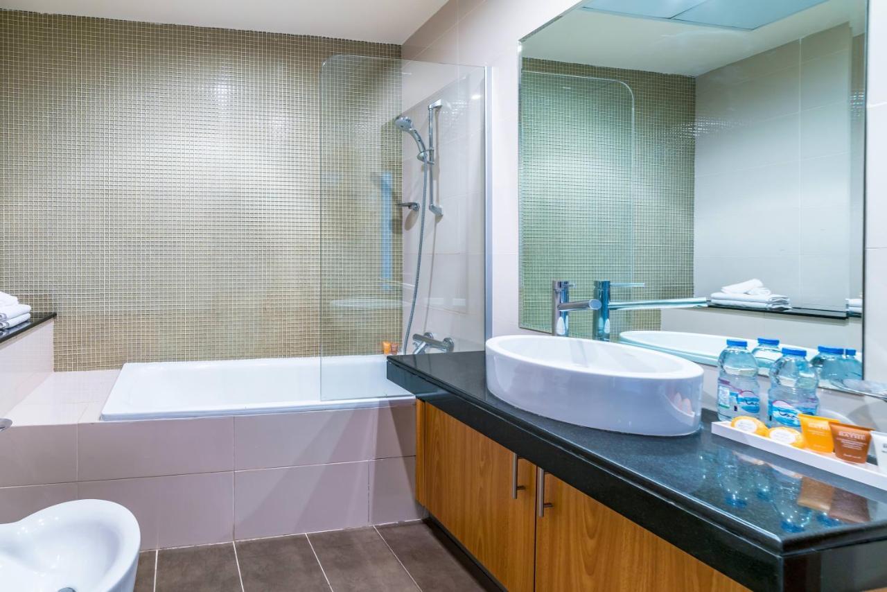 Yanjoon Homes - Marina Heights Apartment *