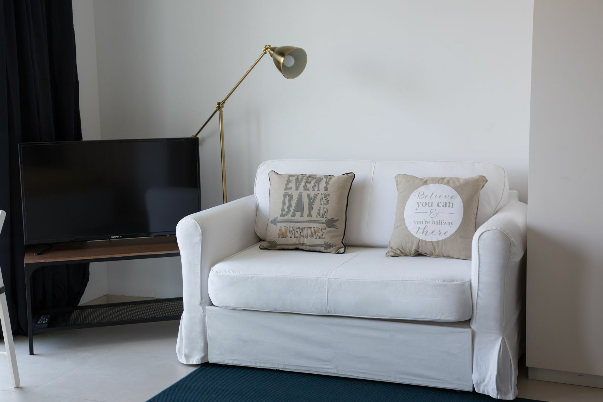 Apartment Higuests - West Avenue Dubai