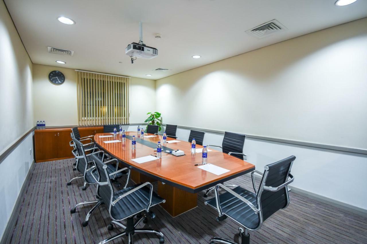 Premier International Airport Hotel 3*