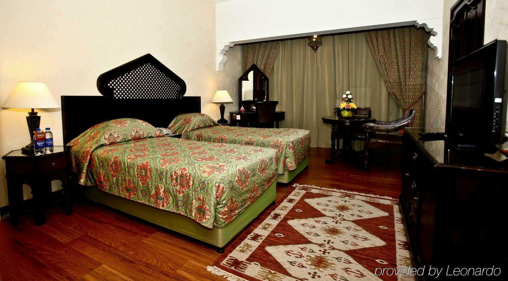 Hotel Arabian Courtyard & Spa 4*