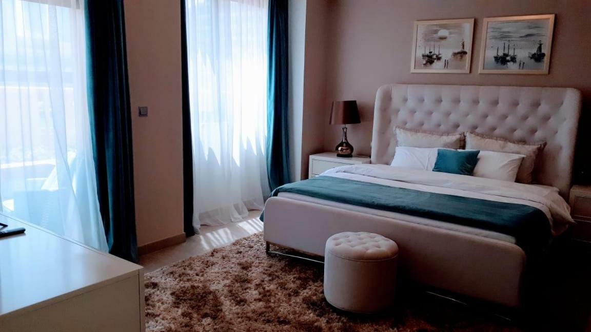 Apartment Magique Homes Jbr &marina Bahar 6 *
