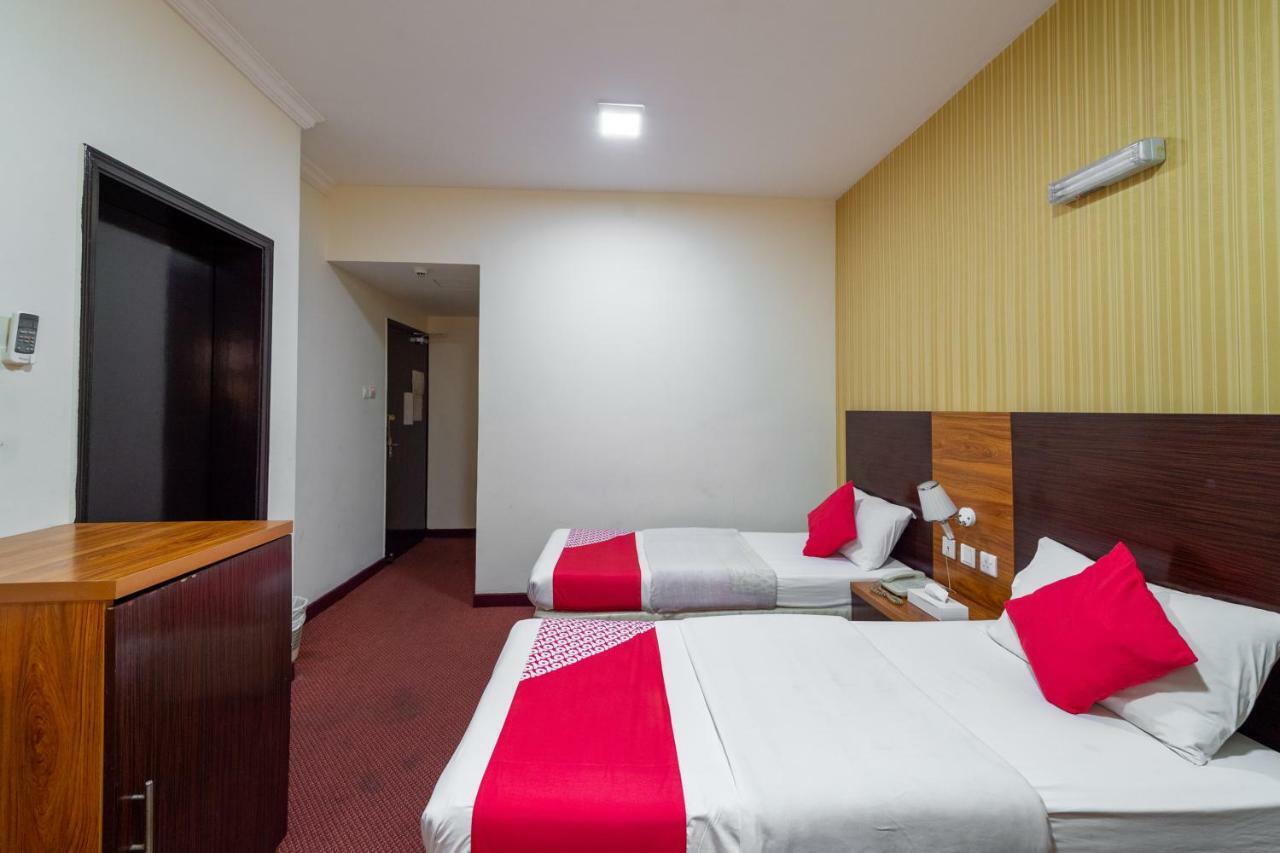 Otel Central Paris Dubai