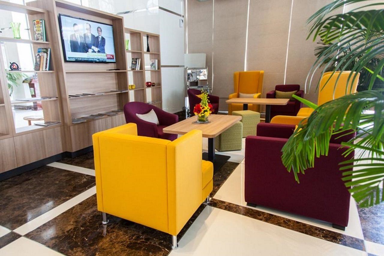 Pearl Executive Aparthotel 4*