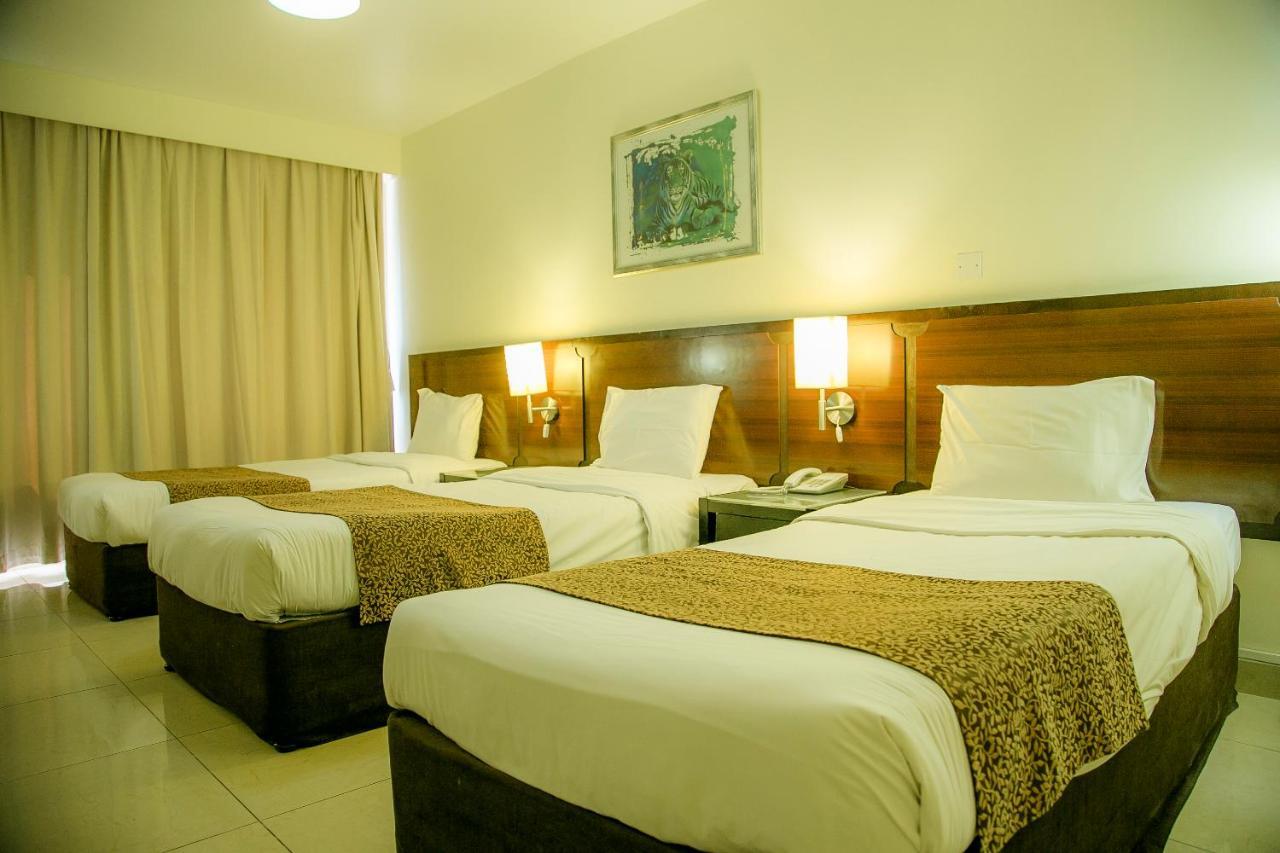Phoenicia Grand 2*