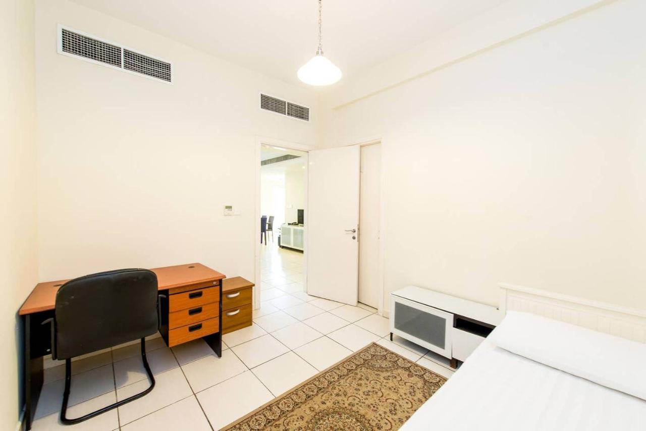 Medlock Villas *