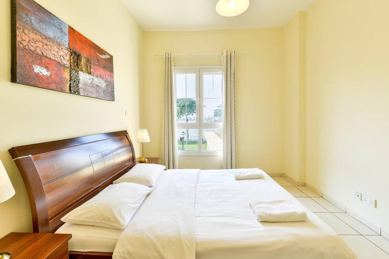 Medlock Villas *