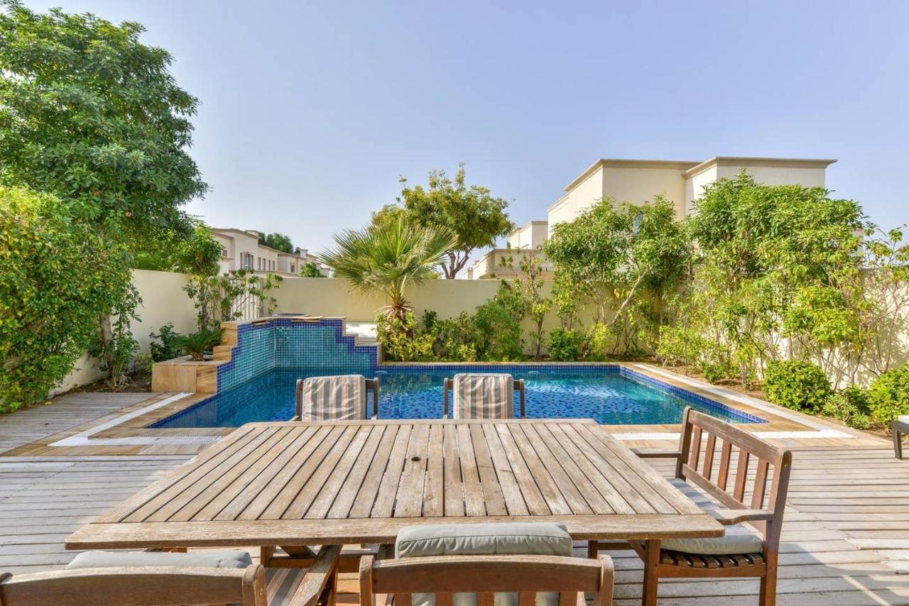 Villa Medlock Villas *