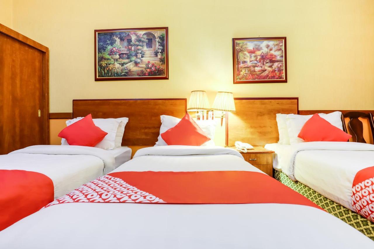 Hotel Oyo 353 Middle East