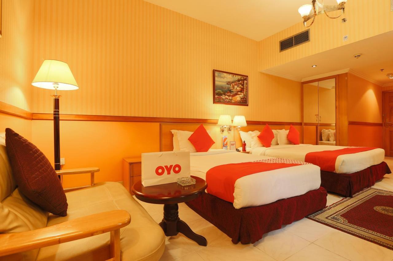 Oyo 297 California