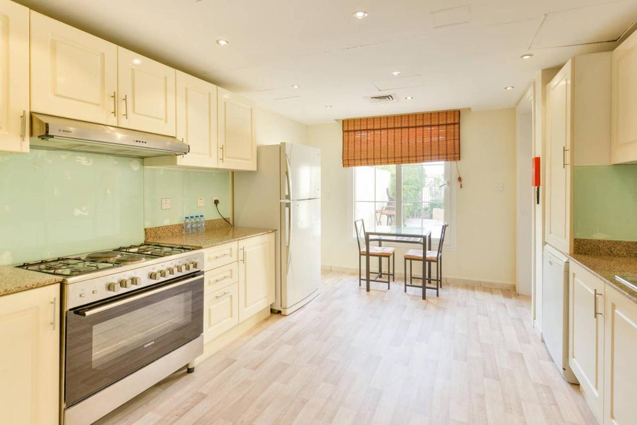Villa Medlock Villas *