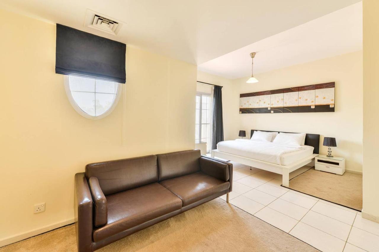 Medlock Villas Villa Dubai
