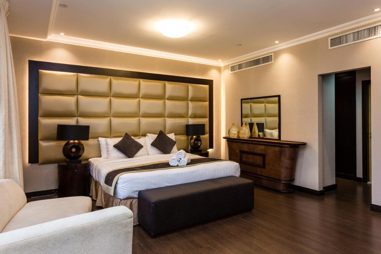 Elan Four Bedroom Beach Jbr *