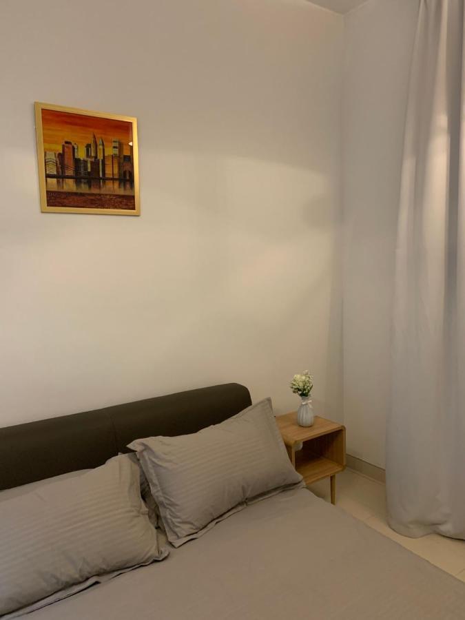Apartment Montrell By Azizi - 5 Mins From The Festival Plaza Mall And 12 Mins From Dubai Marina *