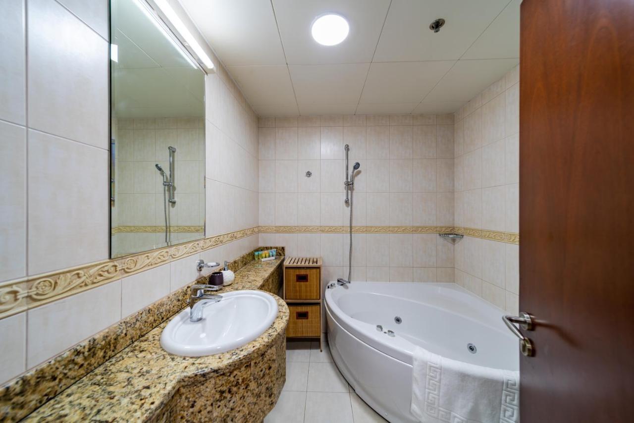 Princess Tower Highest World Penthouse Floor 86! Dubai