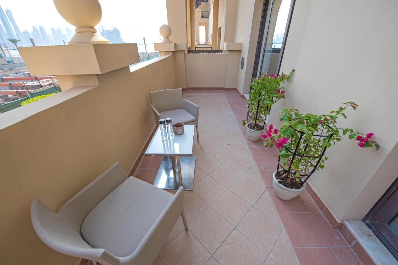 Apartment Luxurious 3br Townhouse With Maid's & Private Pool In Palm Jumeirah *