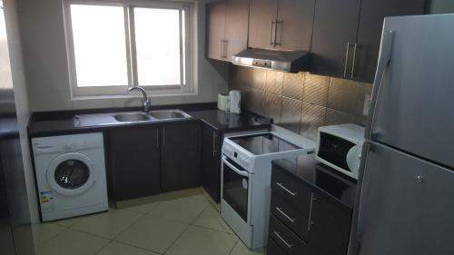 Boulevard City Suites Hotel *