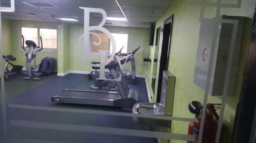 Boulevard City Suites Hotel